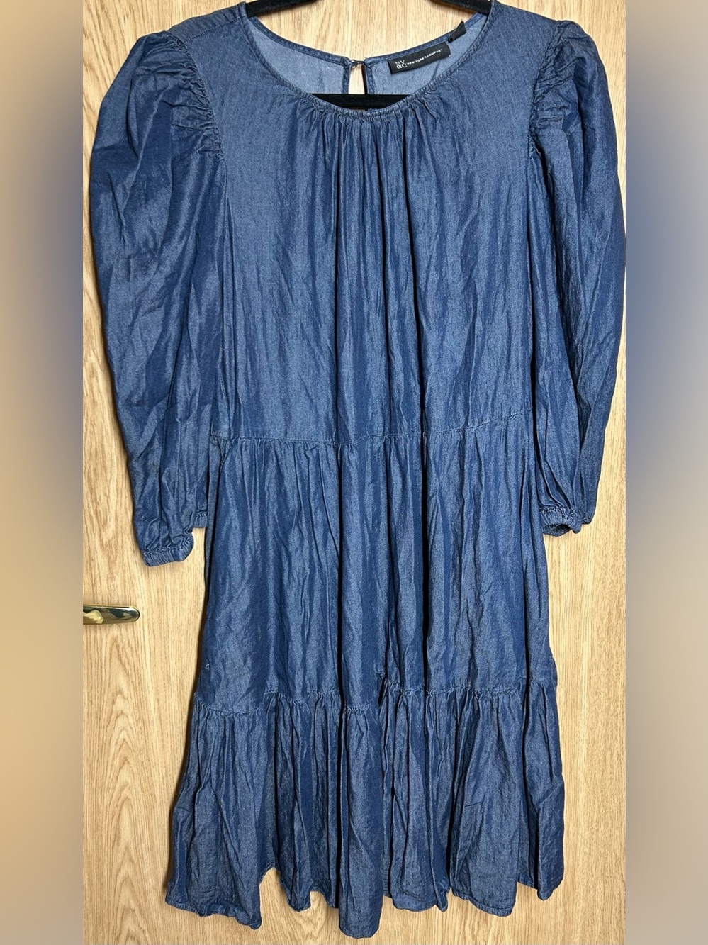 New York & Company Size L Denim Long Puff Sleeve Knee Length Dress